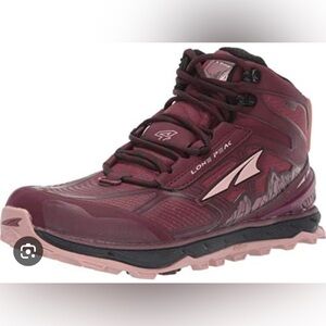 Altra Lone Peak 4 boots women’s size 9.5